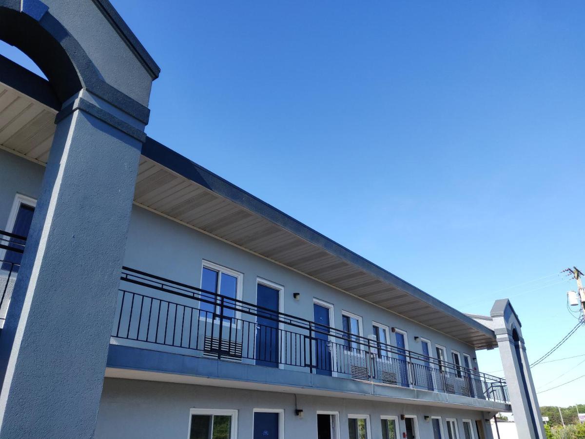 Cedar Cove Motel Sandusky Exterior photo